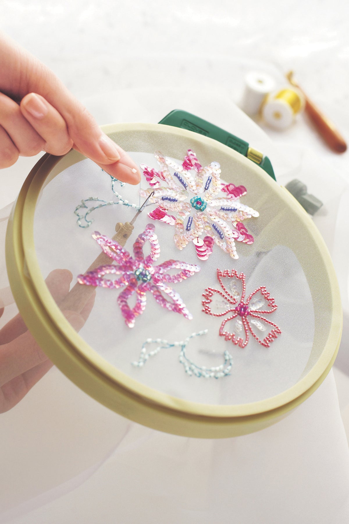 Clover Kantan Couture bead embroidery tool