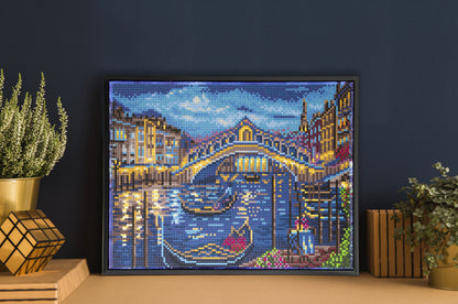 Diamond painting design of the Rialto Bridge in Venice at night