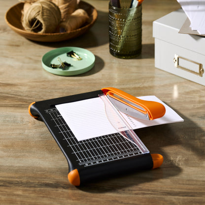Fiskars A5 bypass paper trimmer