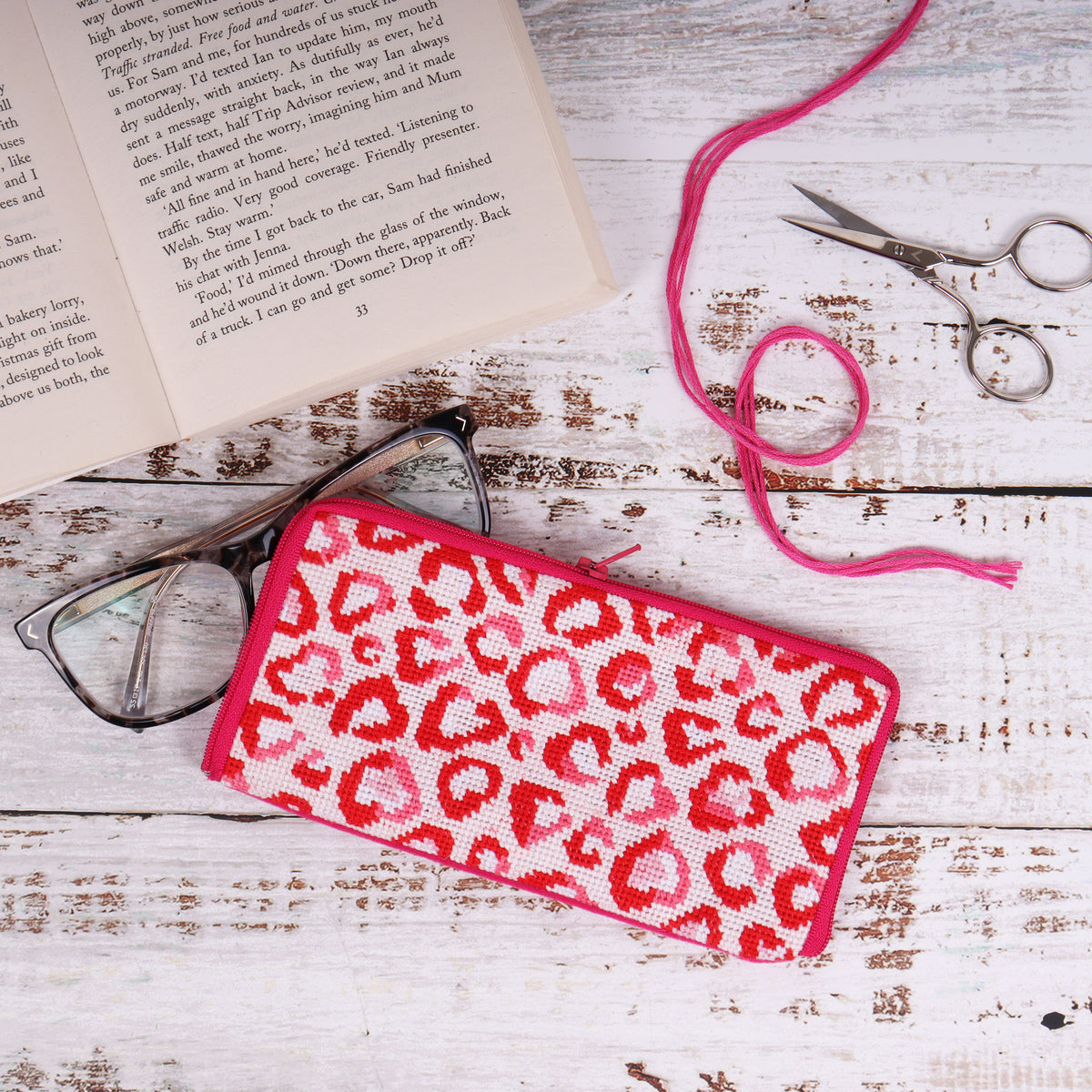 Finished love leopard half stitch glasses case