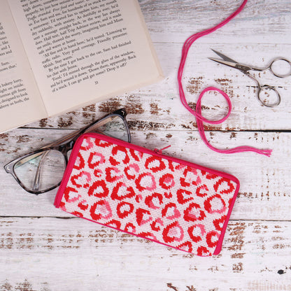 Finished love leopard half stitch glasses case