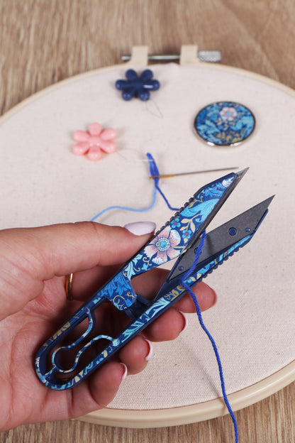 Printed thread snips with stainless steel blades