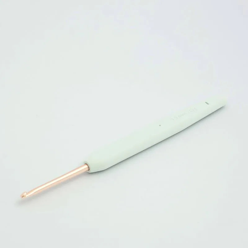 KnitPro Vybe 3.5mm crochet hook with mint soft-grip handle