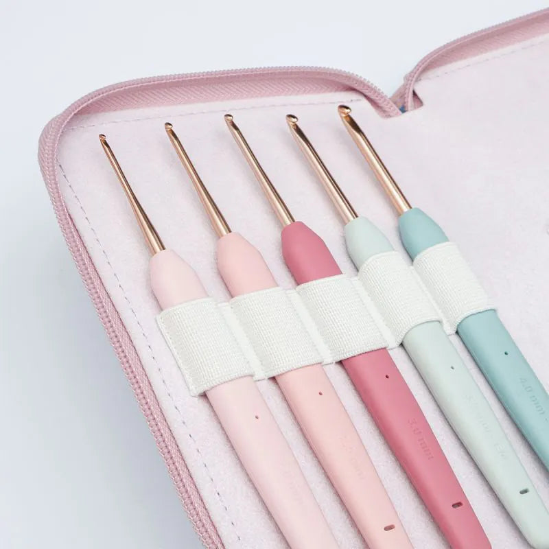 KnitPro Vybe Deluxe set of 9 pastel crochet hooks with fabric case