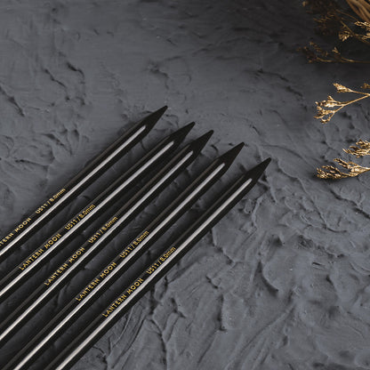 Set of 5 dark ebony double pointed knitting needles, 20cm, 4.5mm