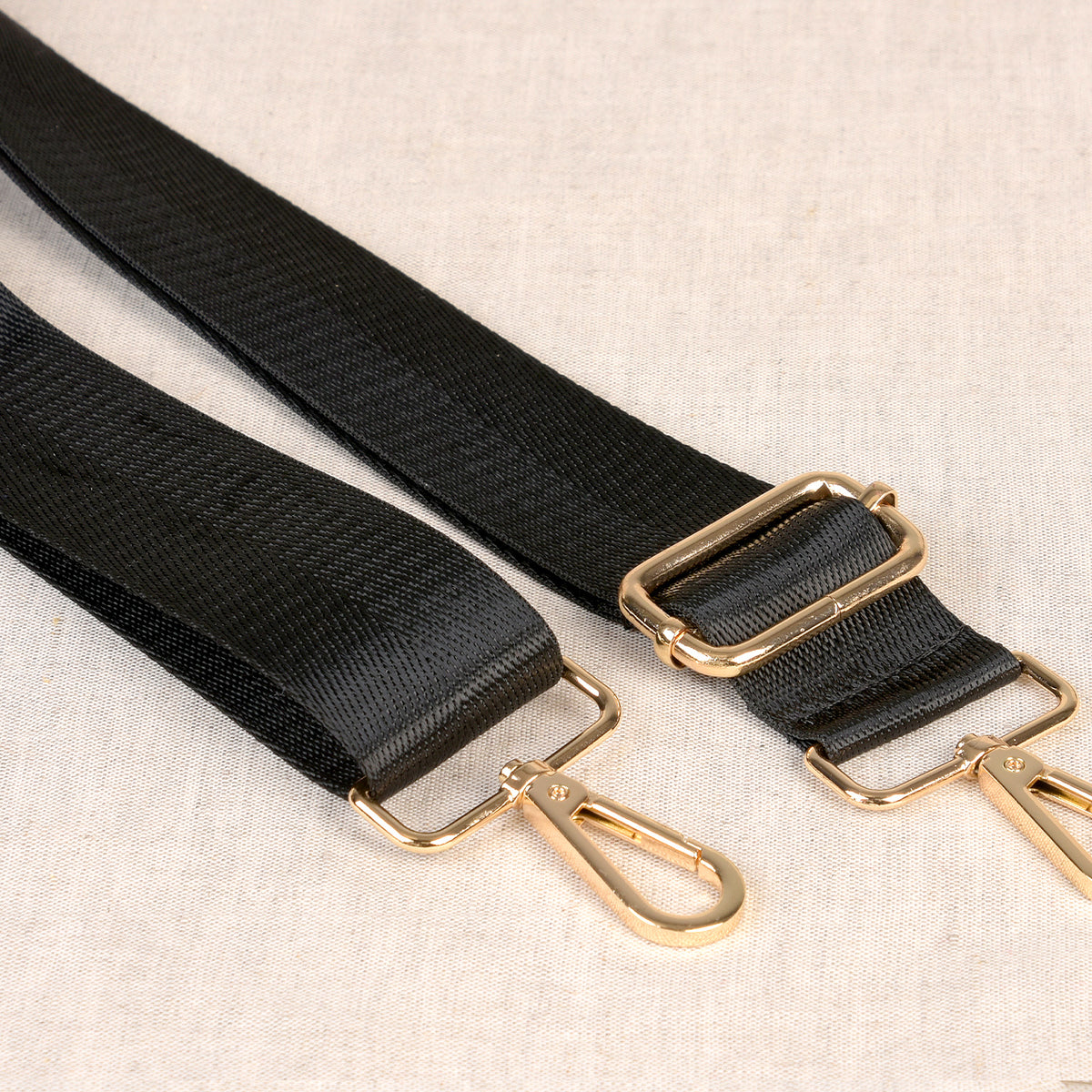 Black two-tone 40mm bag shoulder strap