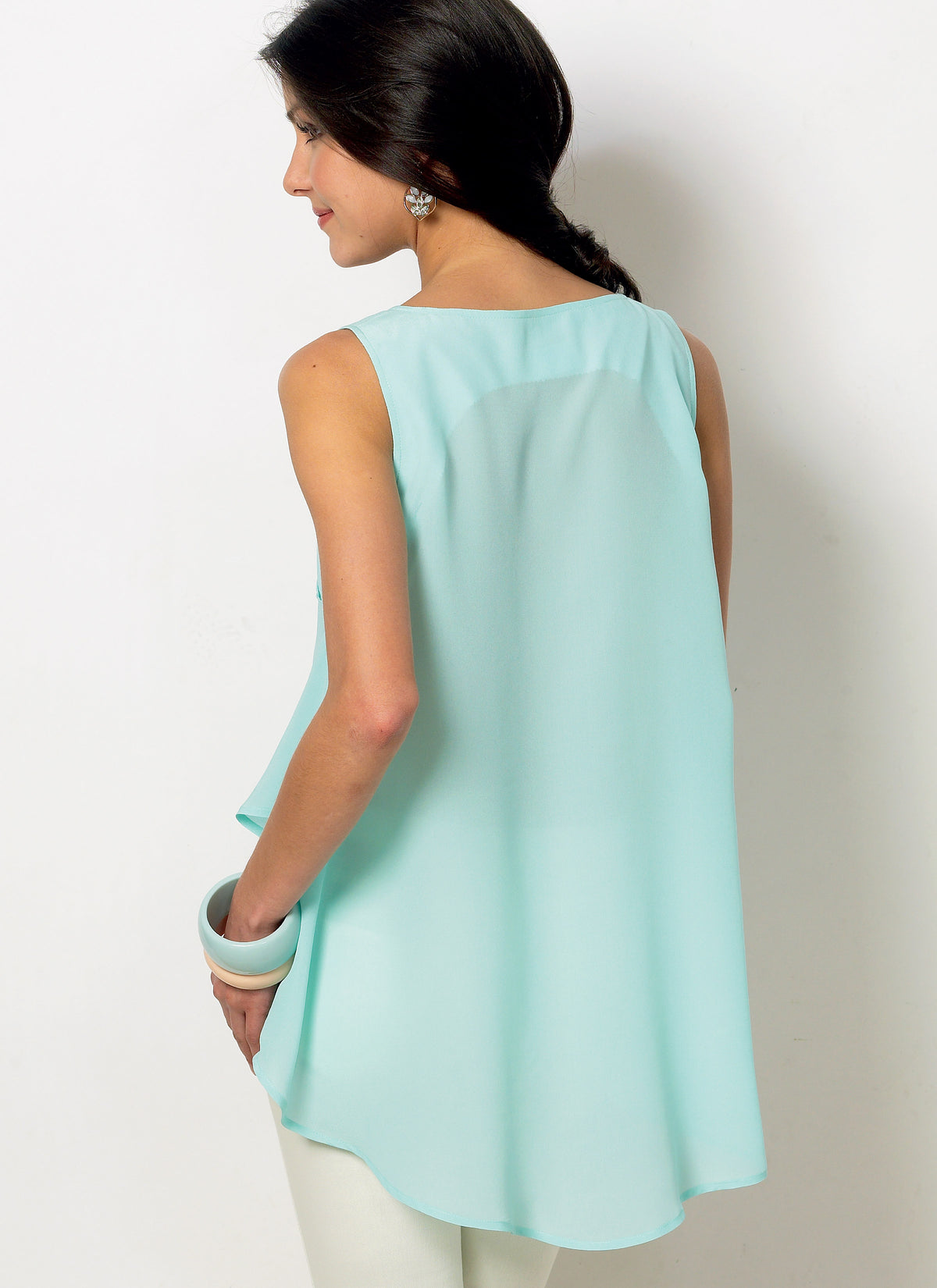 McCall's M6960 sleeveless top and tunic sewing pattern envelope