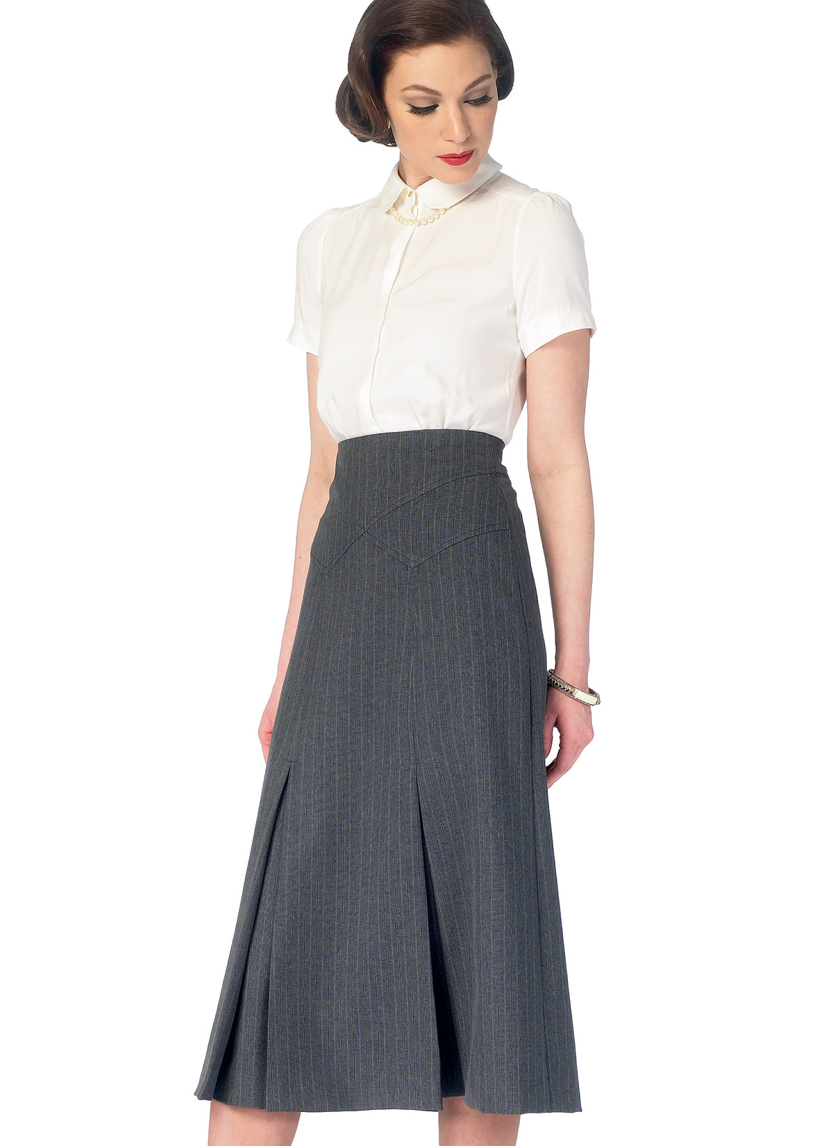 McCall's M6993 skirt sewing pattern envelope