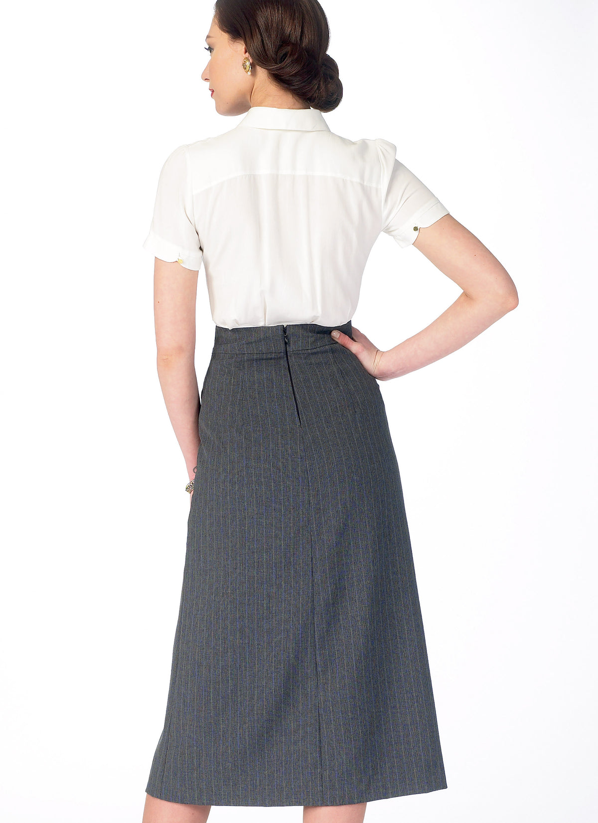 McCall's M6993 skirt sewing pattern envelope