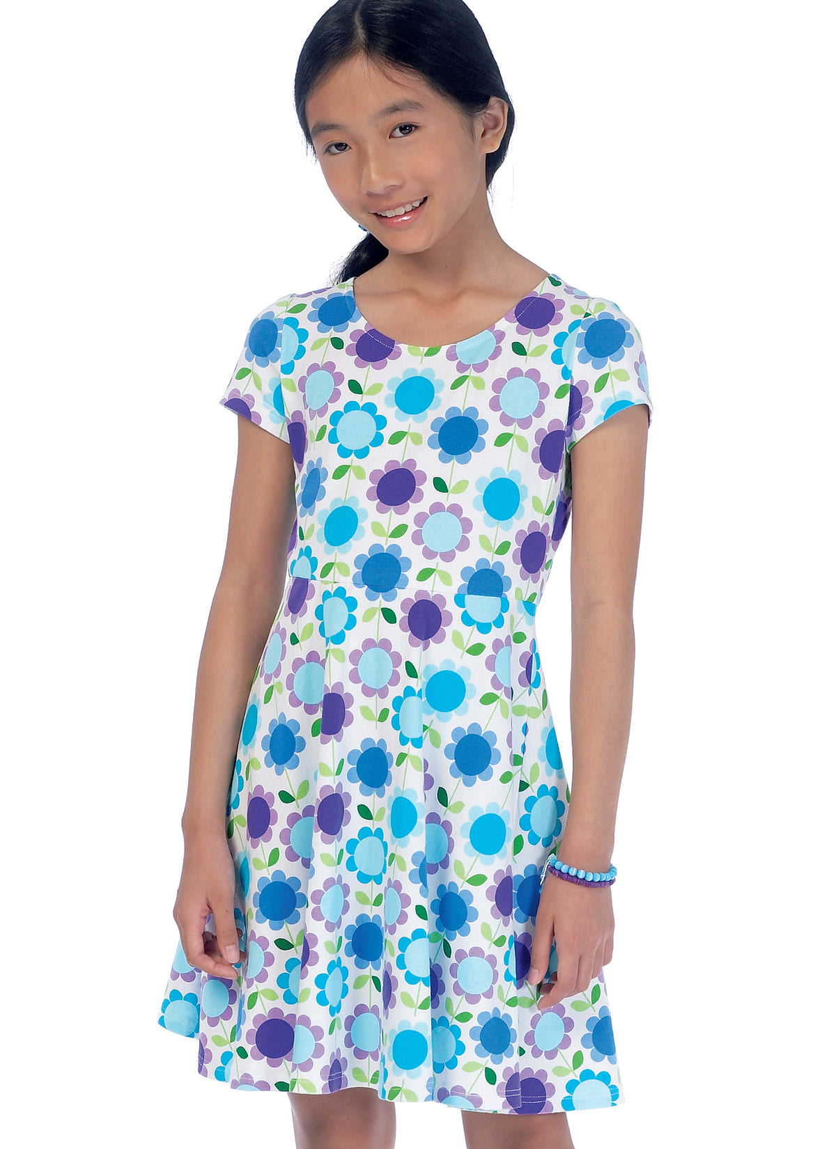 McCall's M7079 girls' dress sewing pattern envelope