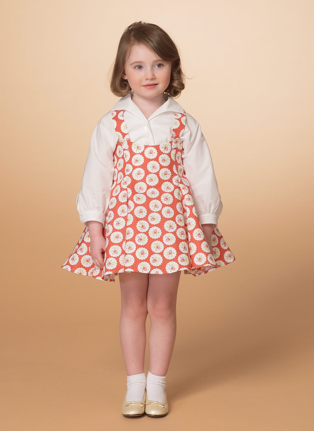 McCall's M7184 sewing pattern envelope showing semi-fitted shirt designs