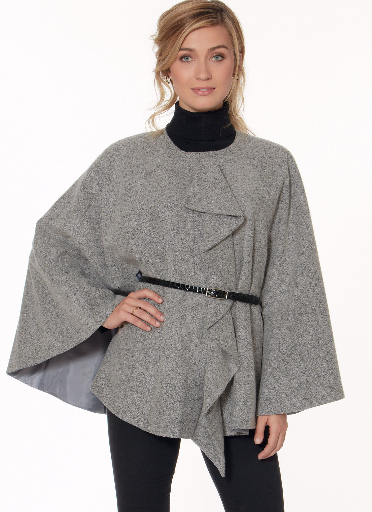McCall's M7477 sewing pattern envelope showing lined cape designs