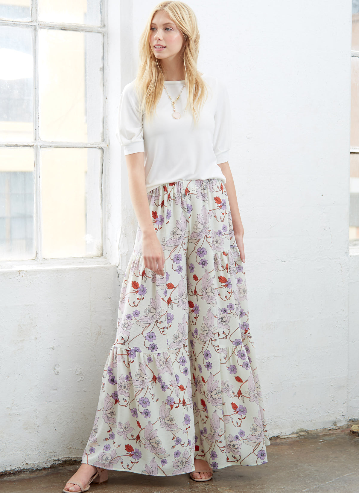McCall's M8098 sewing pattern envelope showing wide leg trousers designs