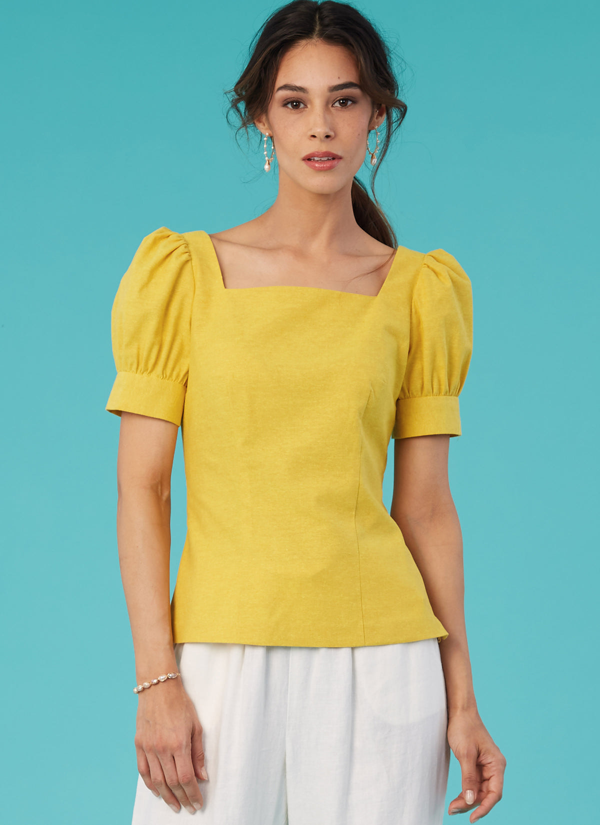 McCall's M8287 sewing pattern envelope showing beginner-friendly tops