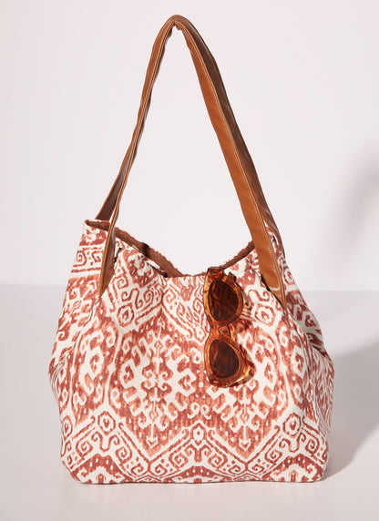 McCall's M8307 sewing pattern envelope showing soft, casual bags and totes