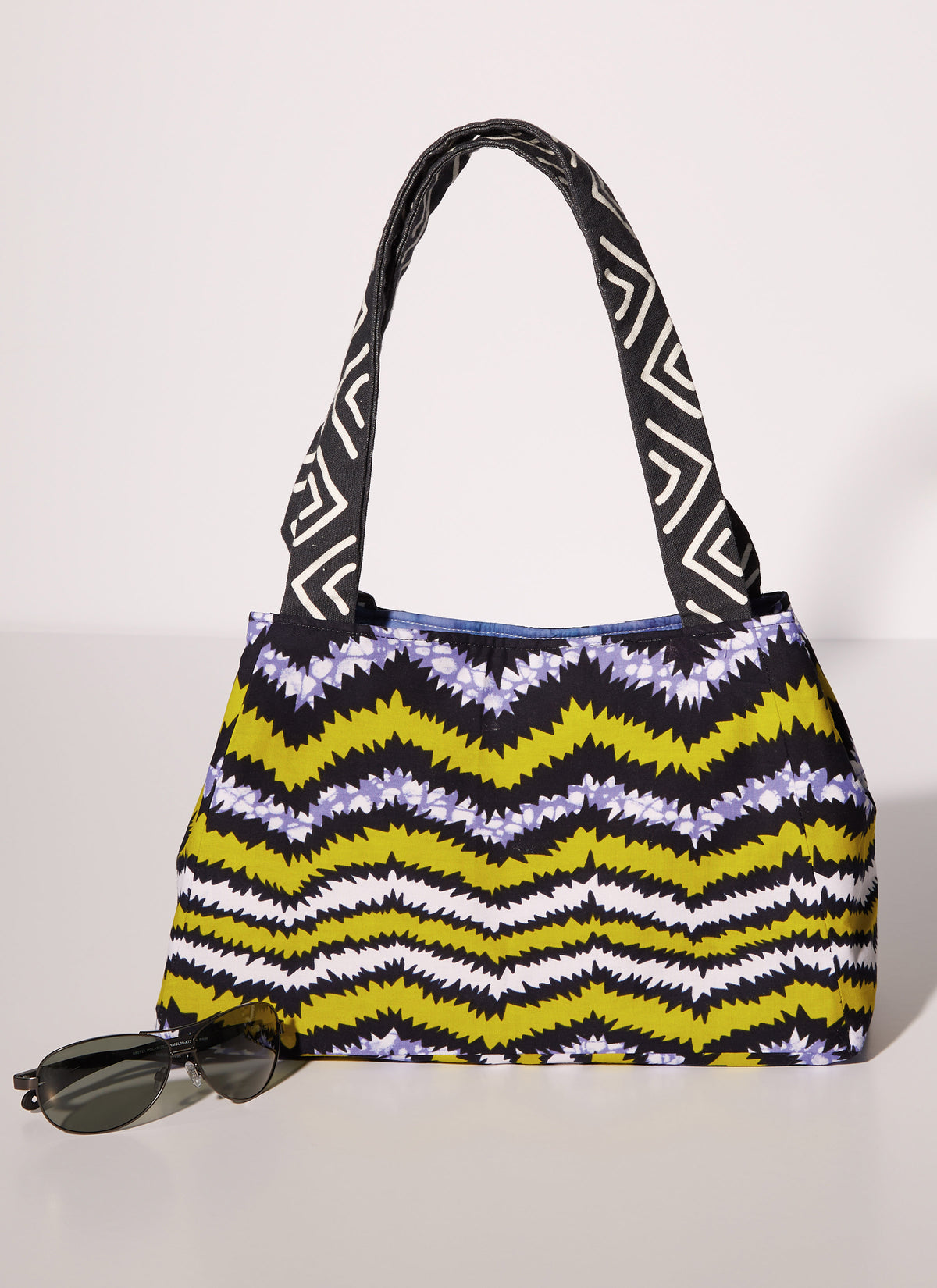 McCall's M8307 sewing pattern envelope showing soft, casual bags and totes