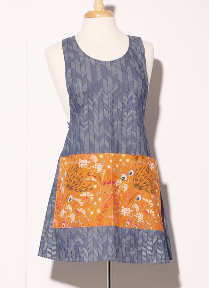 McCall's M8308 sewing pattern envelope showing aprons in two views