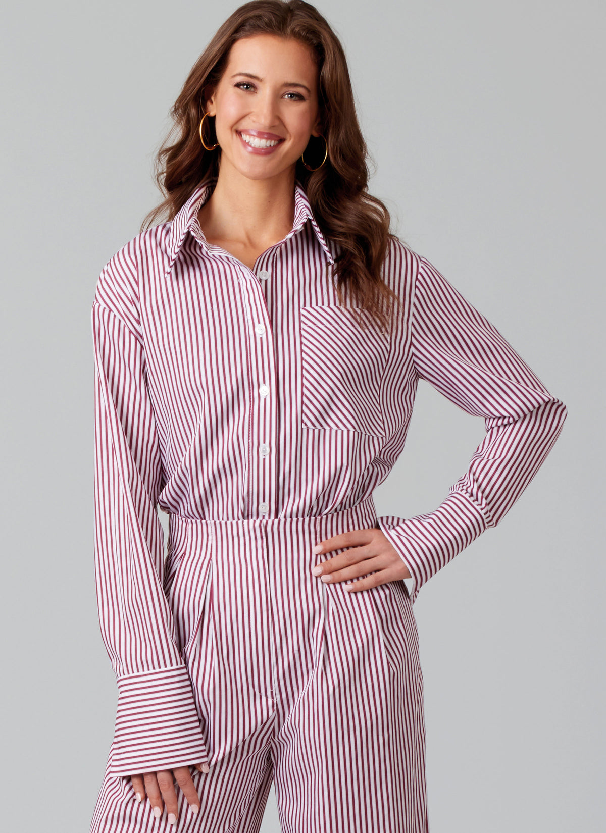 McCall's M8611 semi-fitted shirt sewing pattern envelope