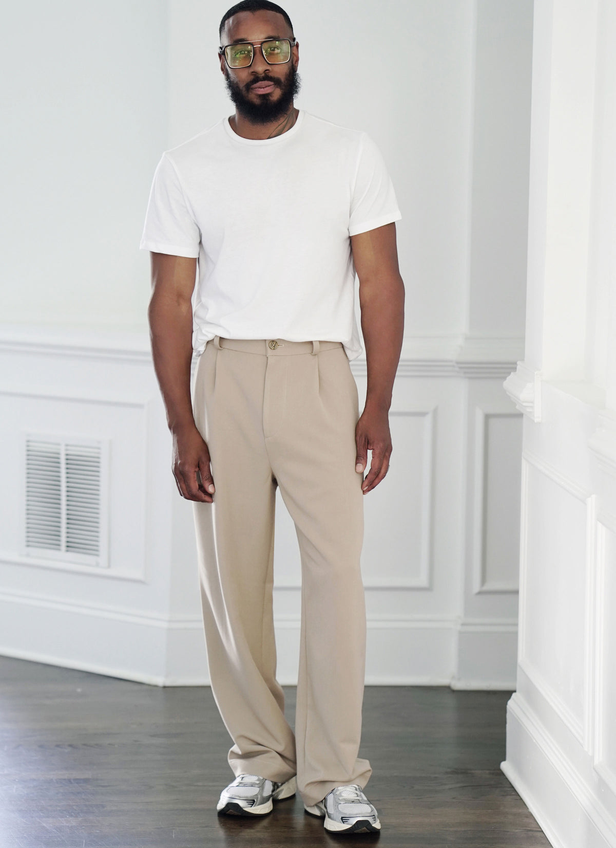 McCall's ME2106 sewing pattern envelope showing the floor length trousers