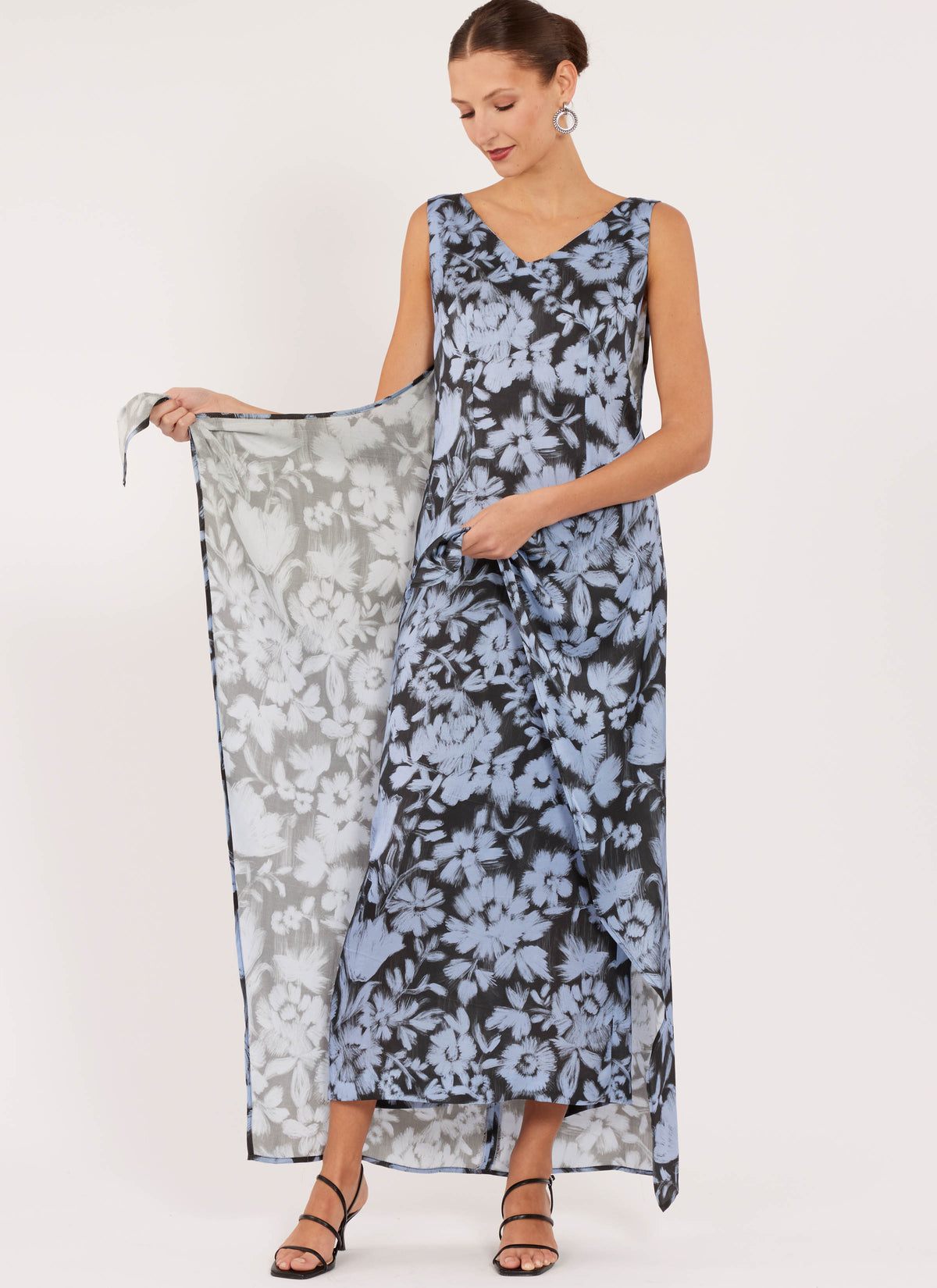 New Look N6821 sewing pattern envelope showing a sleeveless wrap dress