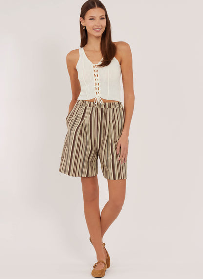 New Look N6826 sewing pattern envelope showing skirts, trousers and shorts