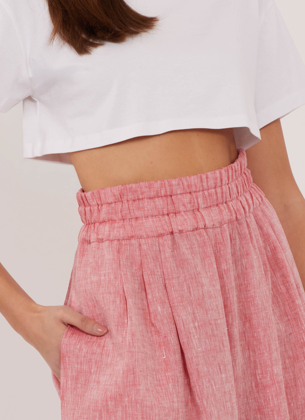 New Look N6827 sewing pattern envelope showing cropped trousers and shorts