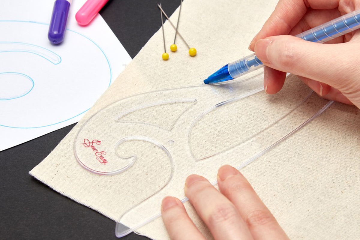 Sew Easy 17.5cm mini plastic French curve