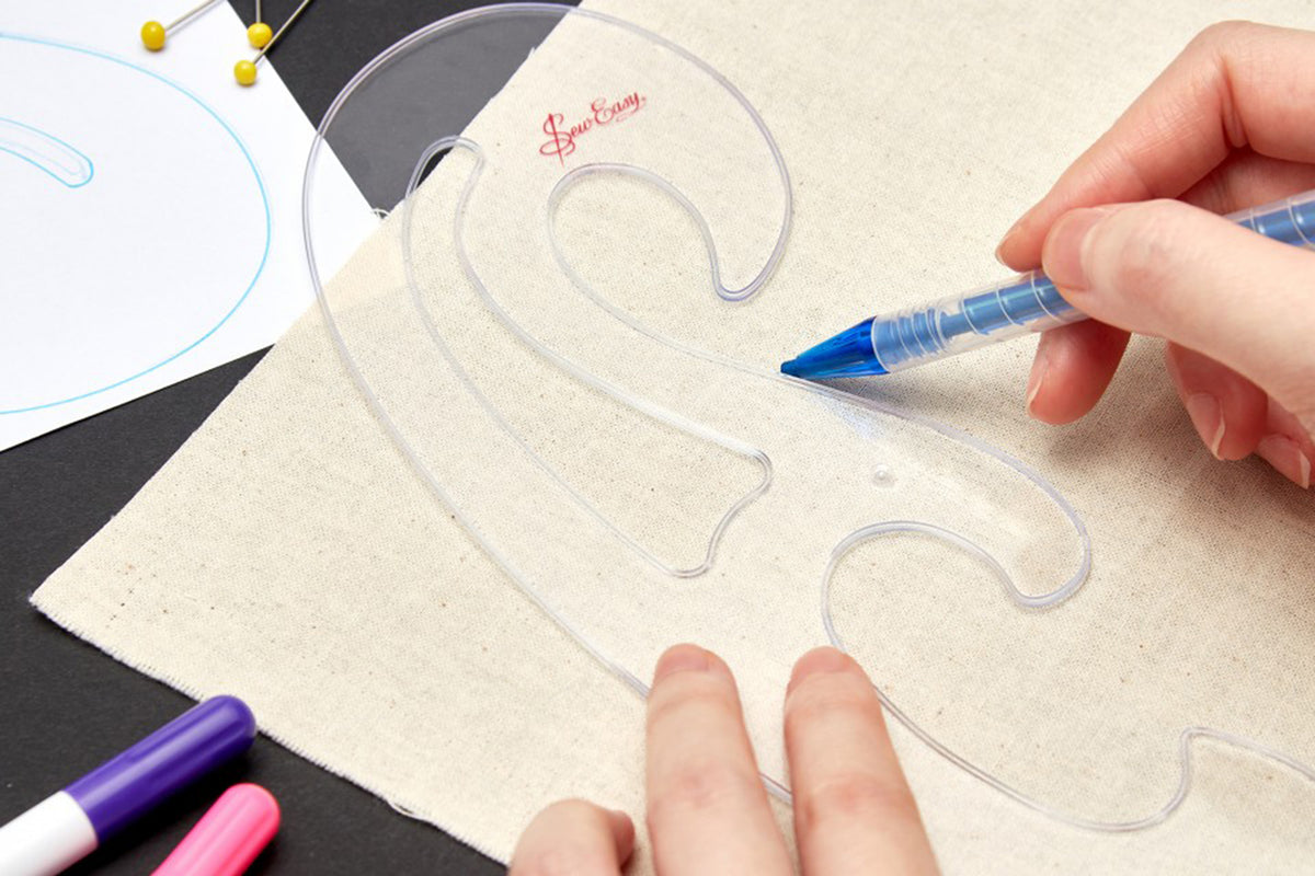 Sew Easy 22cm mini plastic French curve