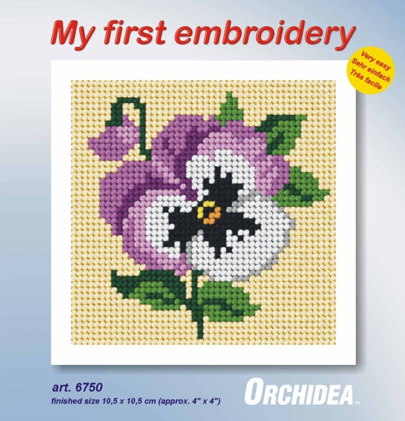 Orchidea mini needlepoint kit showing a pansy design in a wooden frame