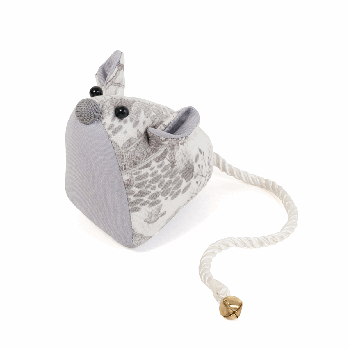 Pincushion - Mouse In the Garden