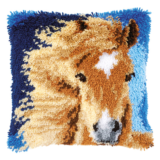 Brown Horse latch hook cushion design