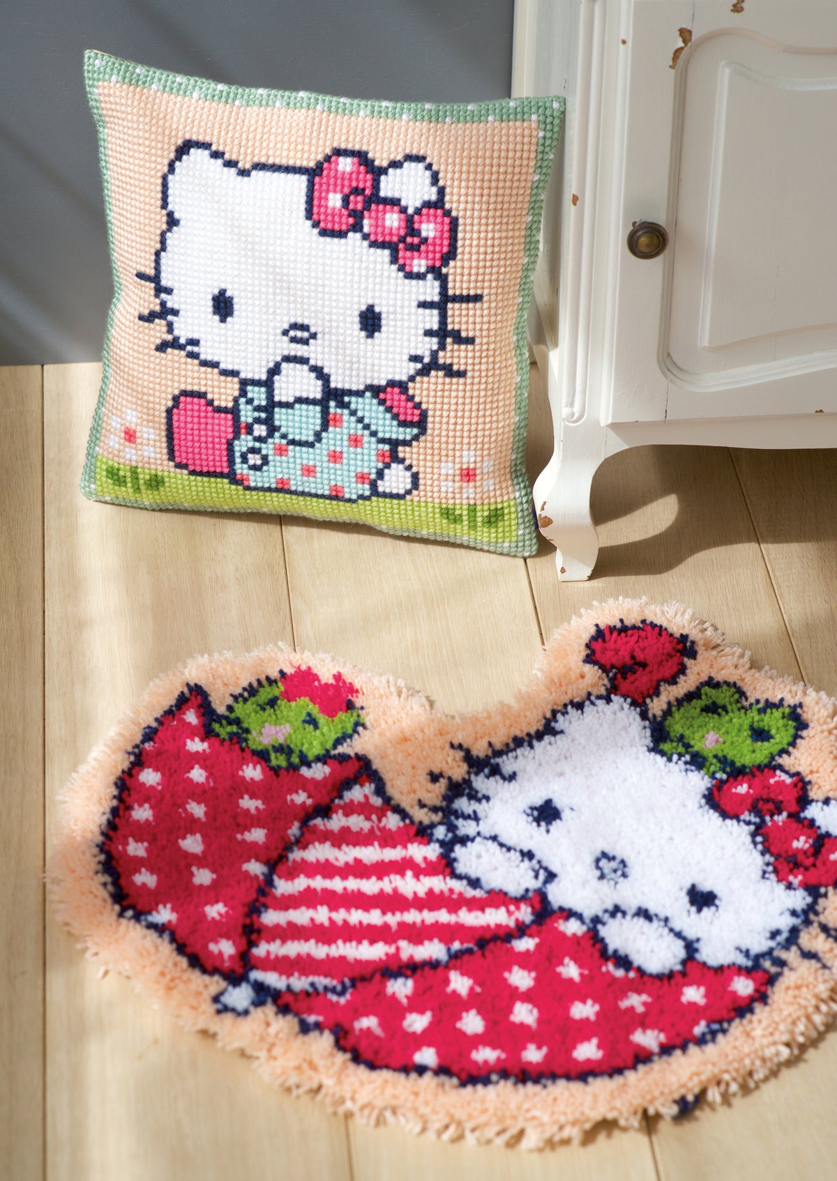 Hello Kitty latch hook rug with Kitty holding an umbrella