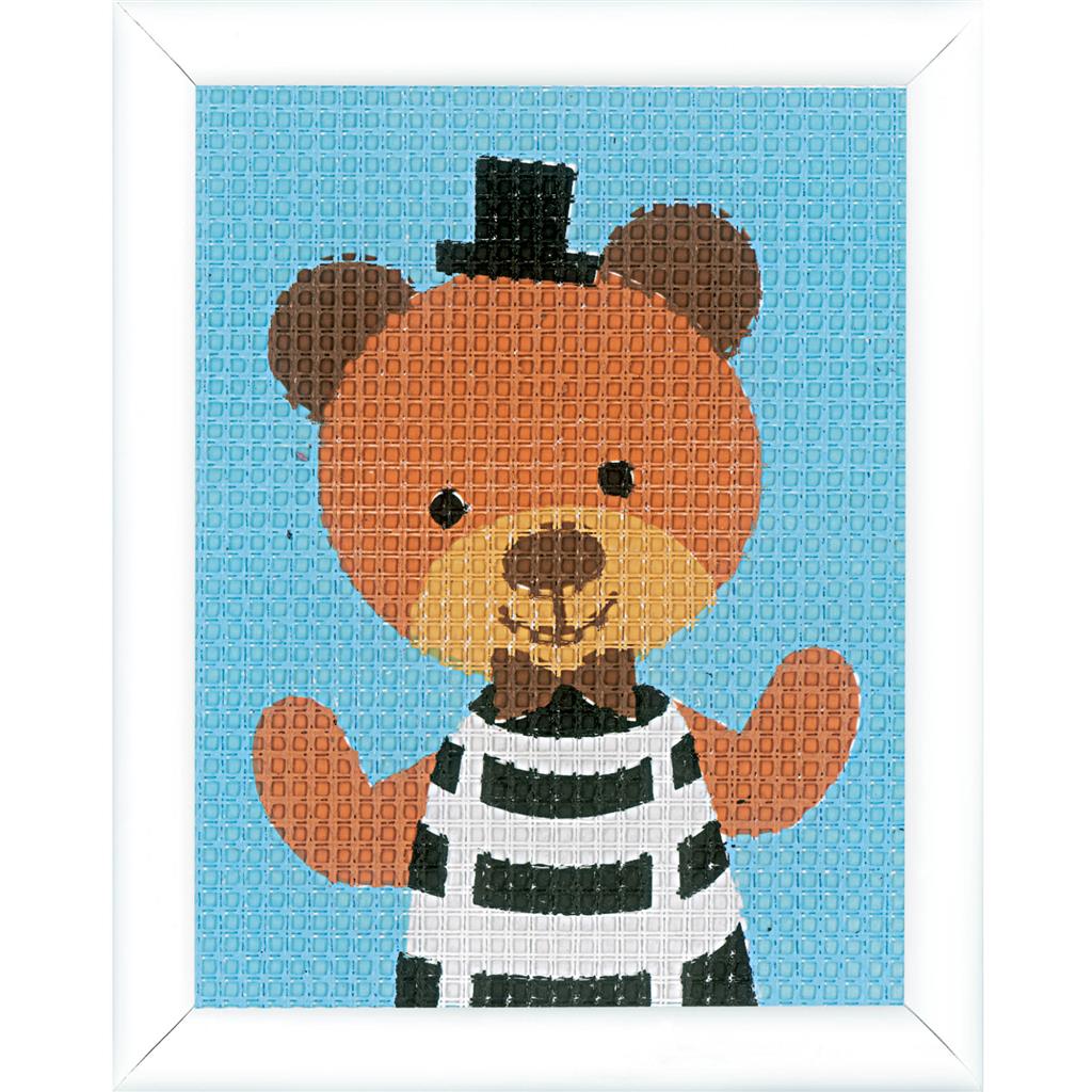 Tapestry picture of a bear