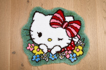 Hello Kitty Cuteness shaped latch hook rug