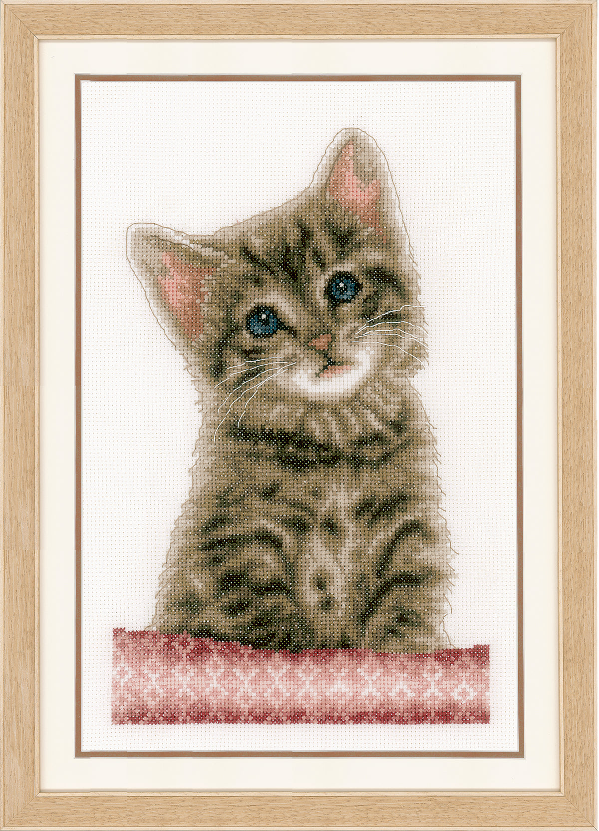 Cross stitch picture of a cat