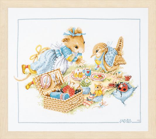 Lanarte Picnic with Vera Evenweave counted cross stitch kit showing the finished design