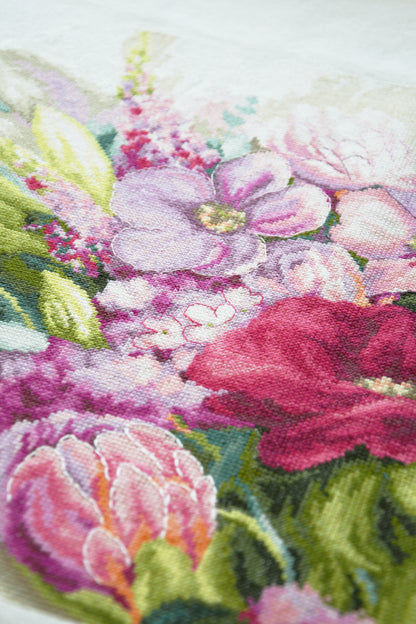 Lanarte Bright Florals Evenweave counted cross stitch kit showing the finished design