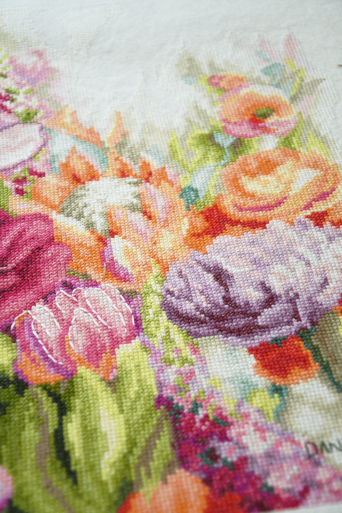 Lanarte Bright Florals Evenweave counted cross stitch kit showing the finished design