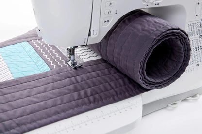 Singer Patchwork Plus C5985Q Sewing Machine - 200 stitch patterns with letters and numbers - Ex Display