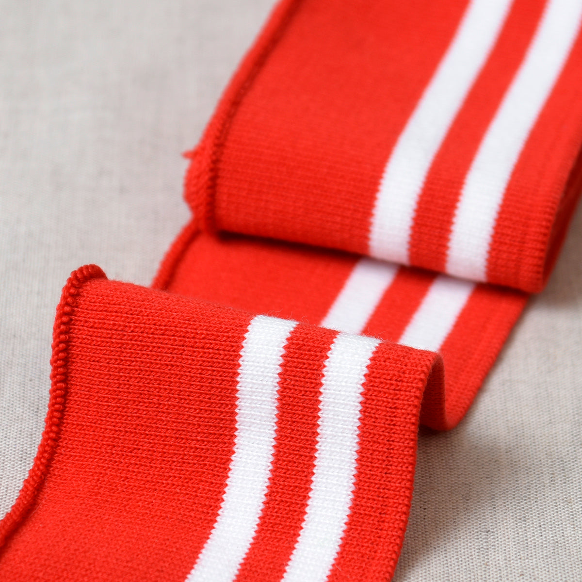 Red/White stretch cuff and waistband trim