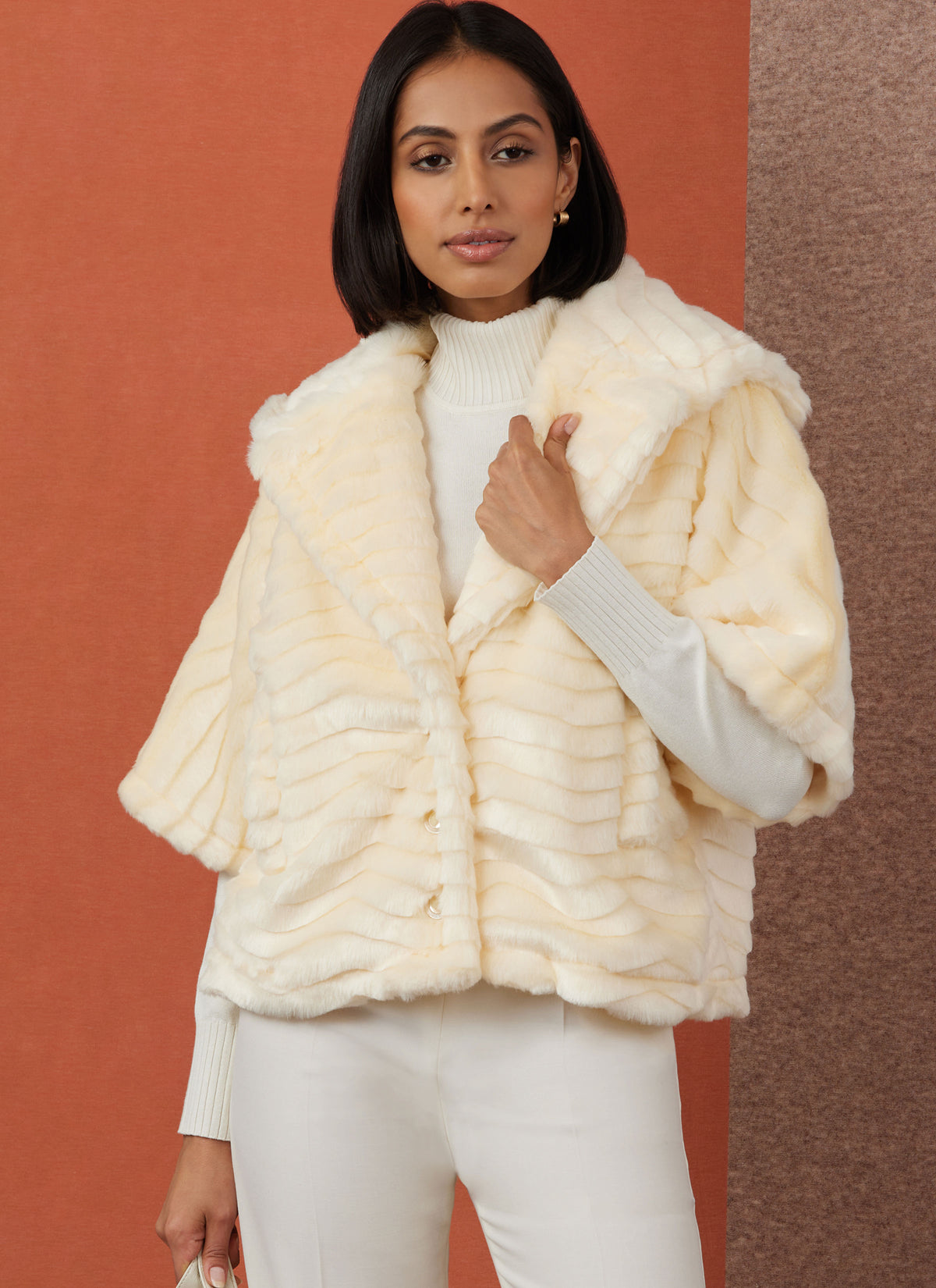 Simplicity S3009 sewing pattern envelope showing jackets and coats
