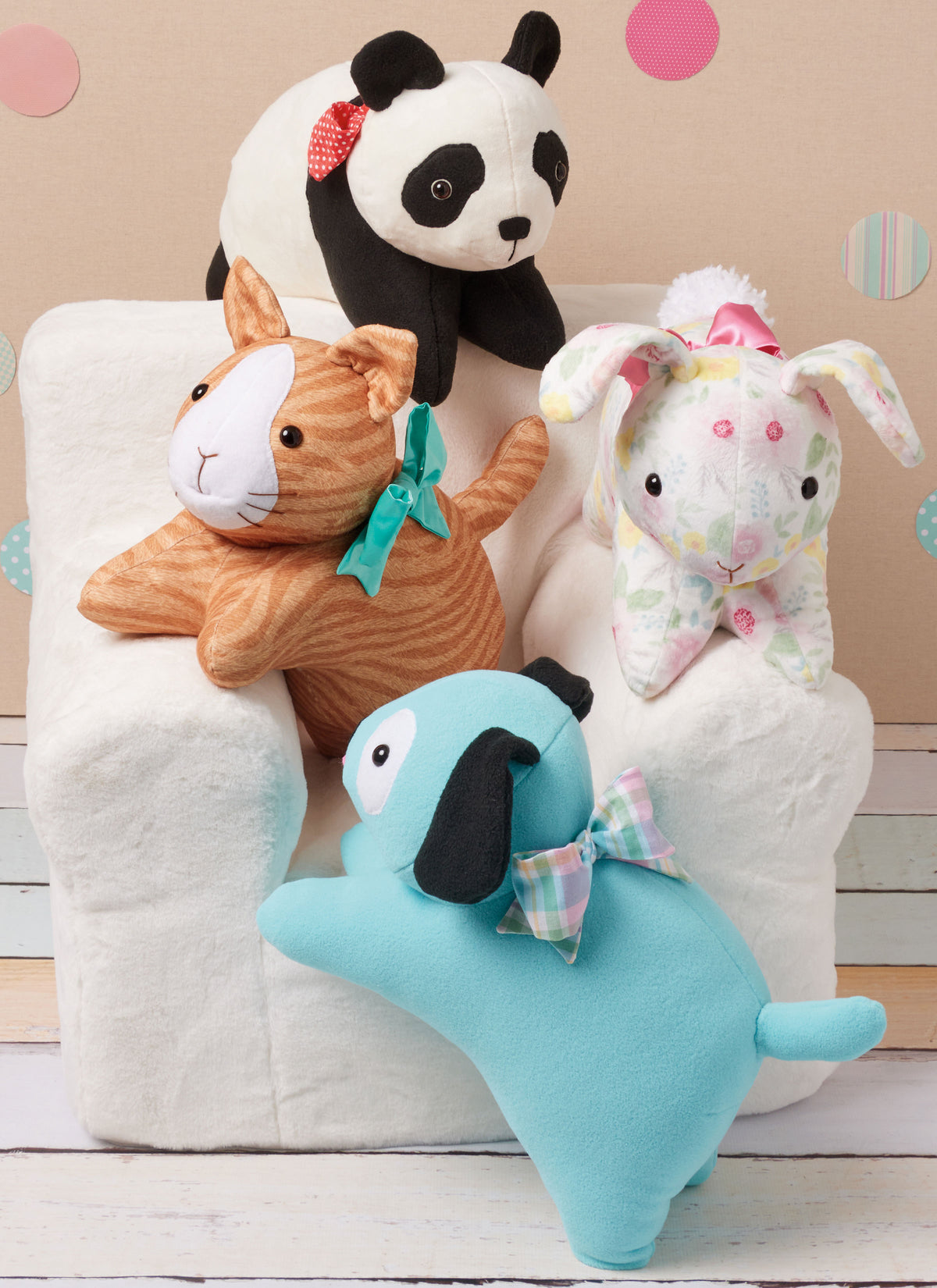 Simplicity S3023 sewing pattern envelope showing stuffed toys designs
