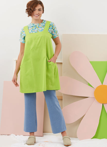 Simplicity S3088 sewing pattern envelope showing aprons