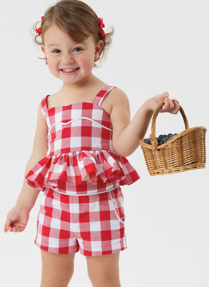 Simplicity S3112 pattern envelope showing toddlers in casual outfits
