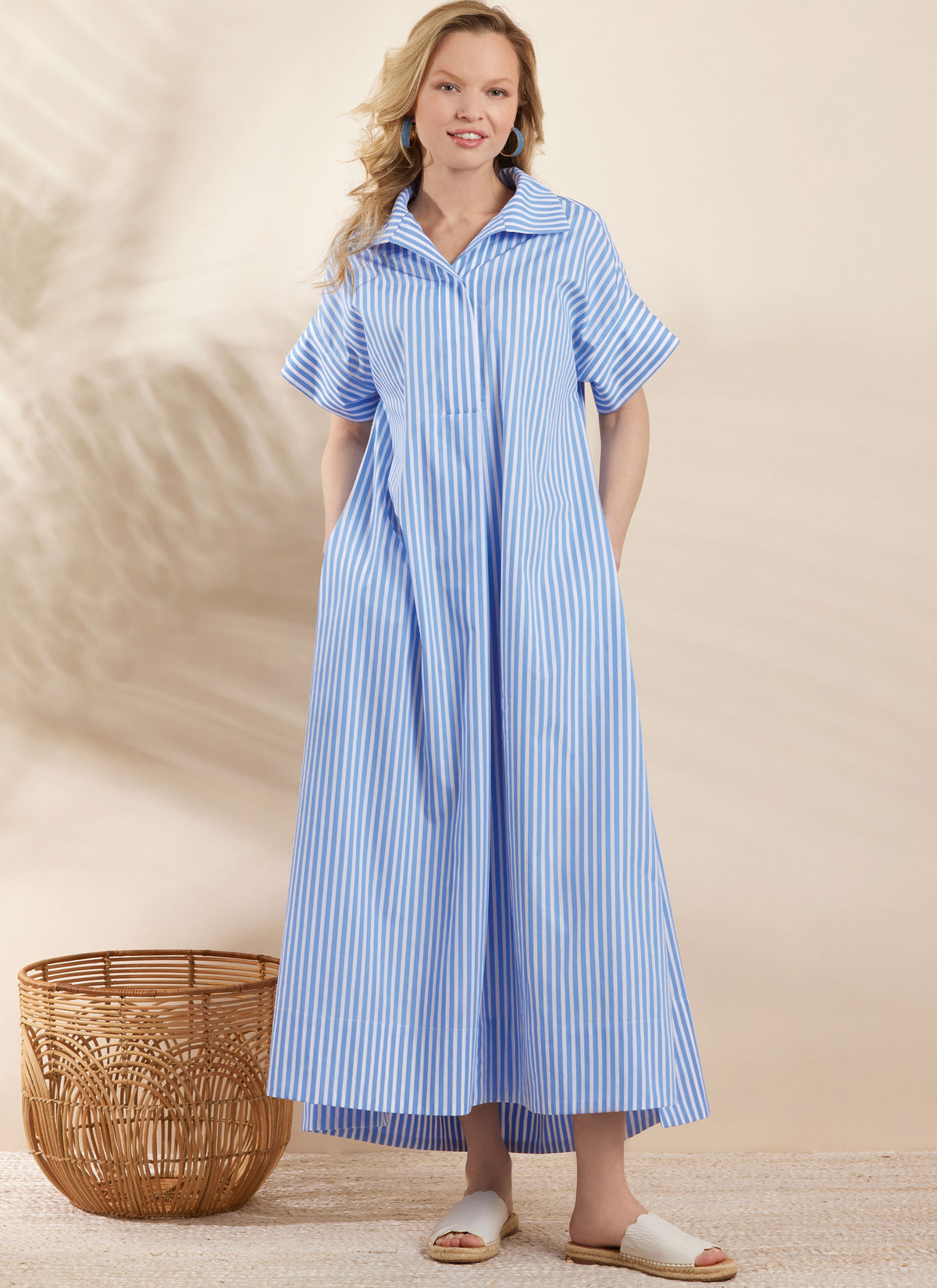 Simplicity S3130 pattern envelope showing women in polo collar dresses