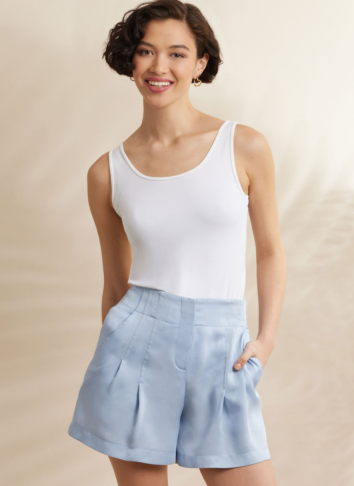 Simplicity S3137 sewing pattern envelope showing a skirt or trousers