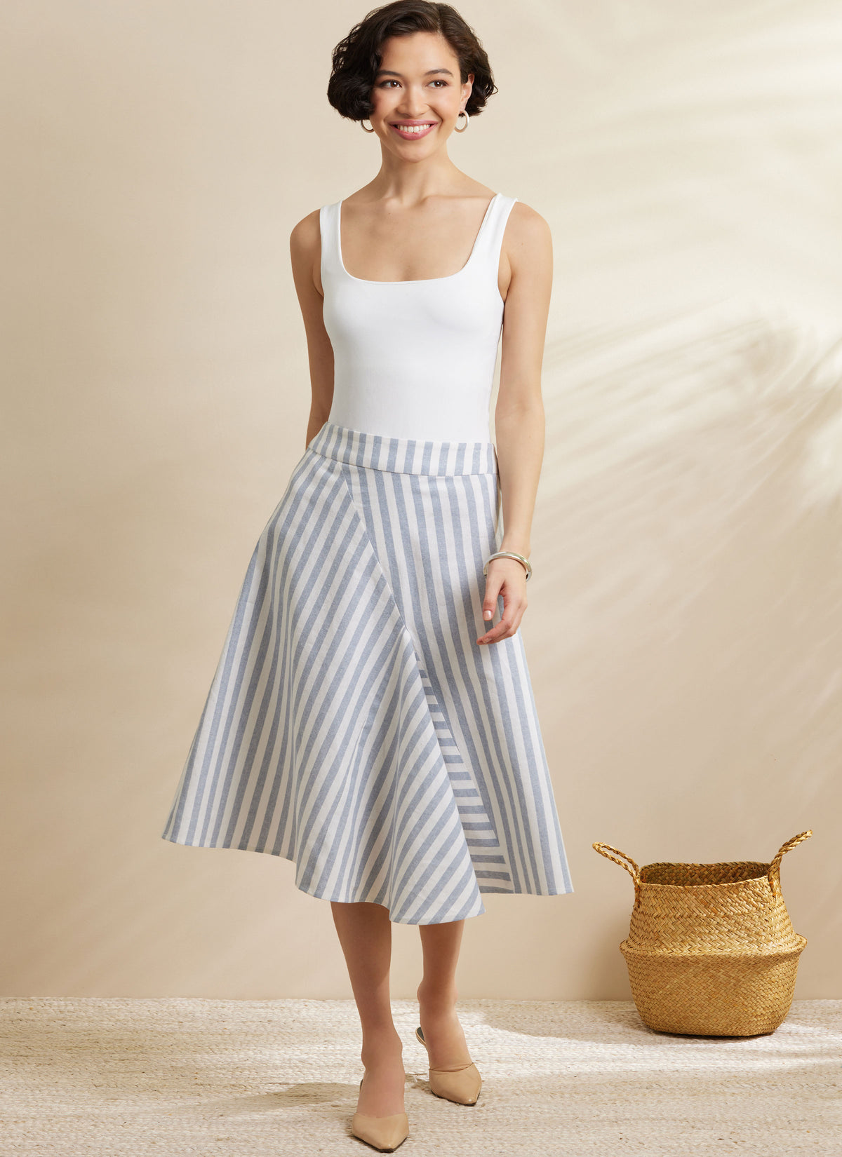 Simplicity S3138 sewing pattern envelope showing a skirt or trousers
