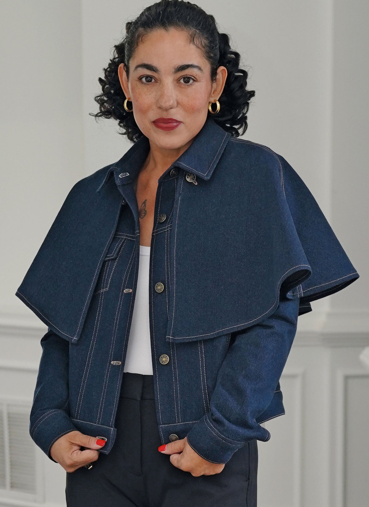 Simplicity S3168 pattern envelope showing a slim-fit jean jacket with capelet