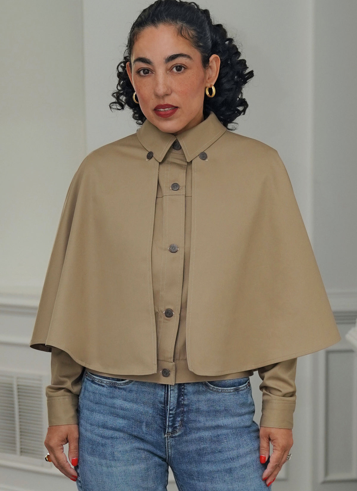 Simplicity S3168 pattern envelope showing a slim-fit jean jacket with capelet