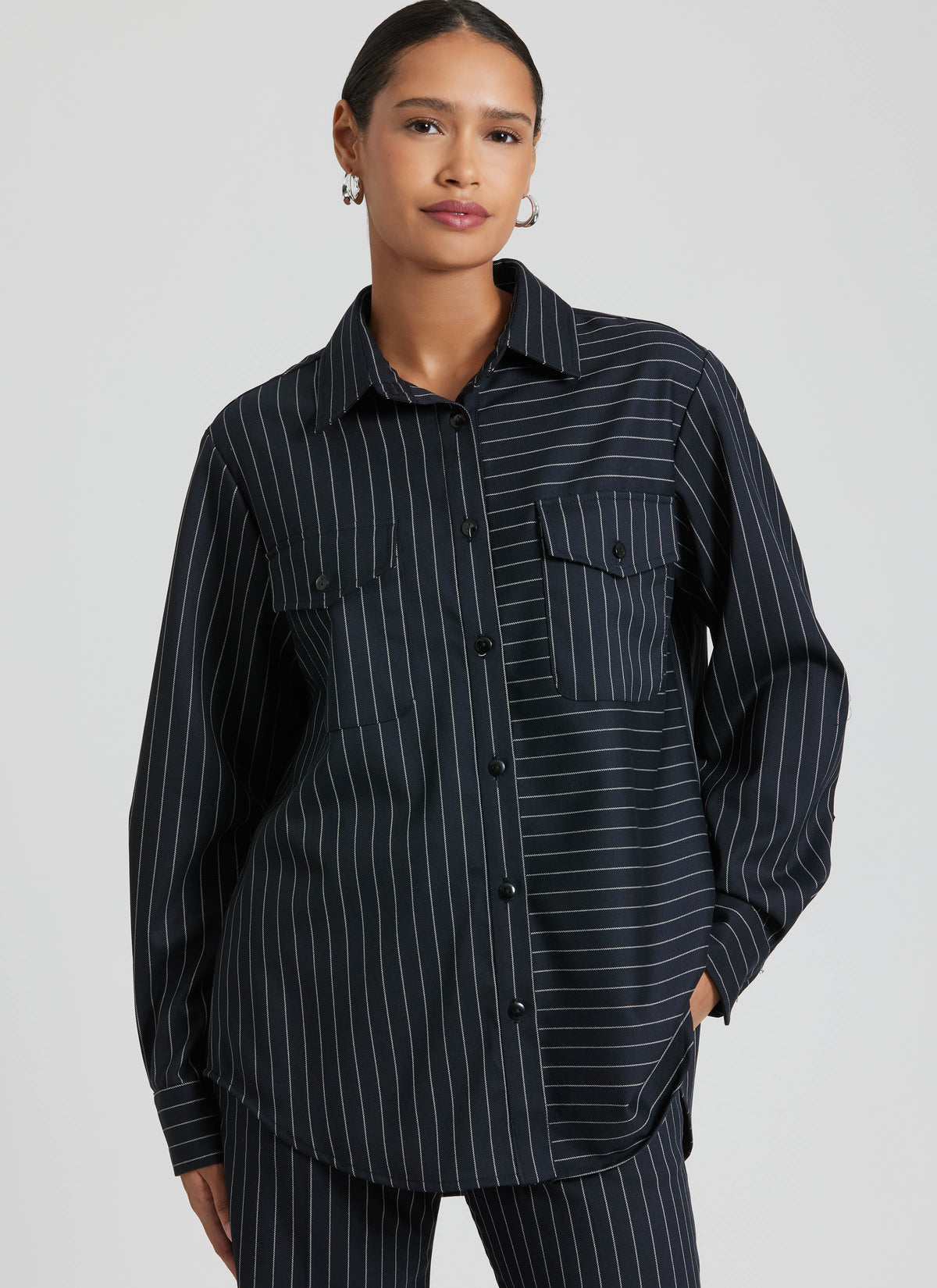 Simplicity S3194 pattern envelope showing button front shirts